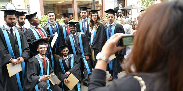 postgraduate-degree-101-for-malaysian-students-going-to-uk